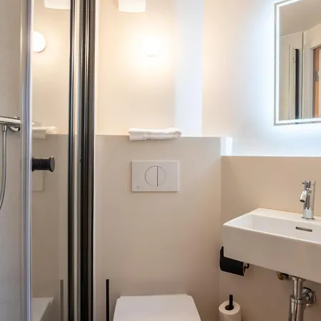 Kyriad Eco - *