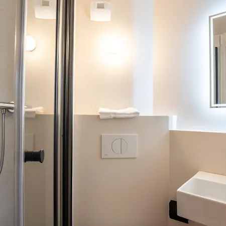 Kyriad Eco - Hotel